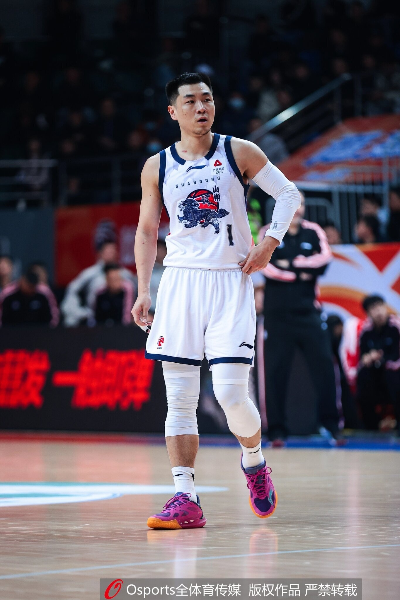 开云电子-鲁媒：山东明天出发广州 大外援琼斯正融入球队 高诗岩去客场会合