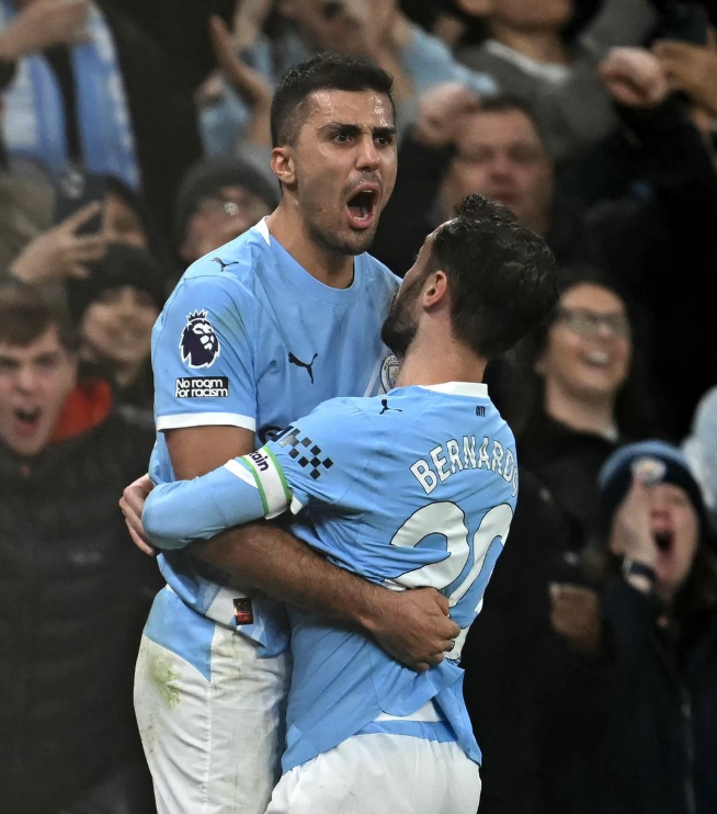 开云体育app-2:2！金球先生破荒 哈兰德哑火 曼城错过绝杀+爆冷 枪手笑纳大礼